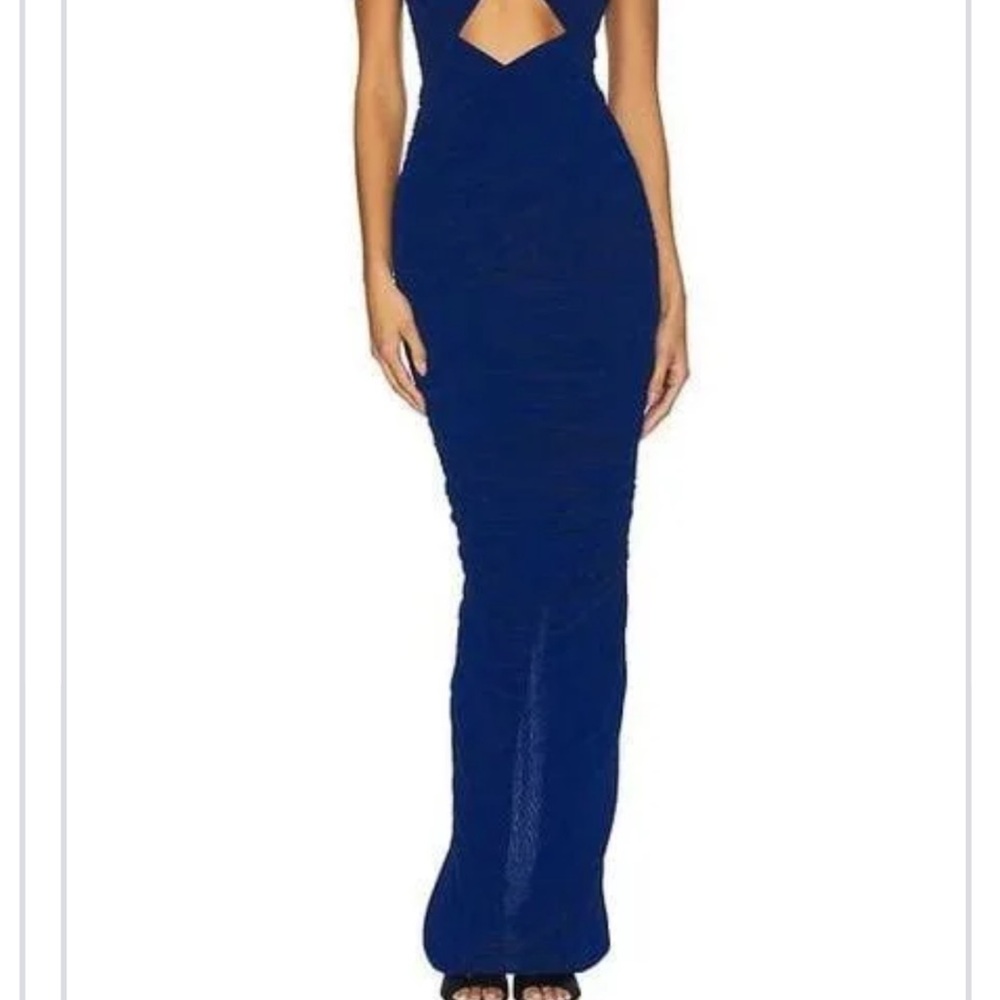 Elegant Blue Evening Gown